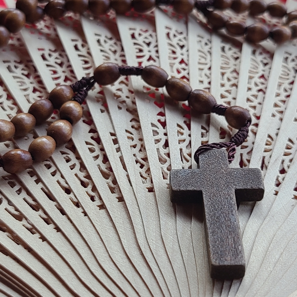 Catholic Rosary Necklace Wooden - Picture 5 of 12